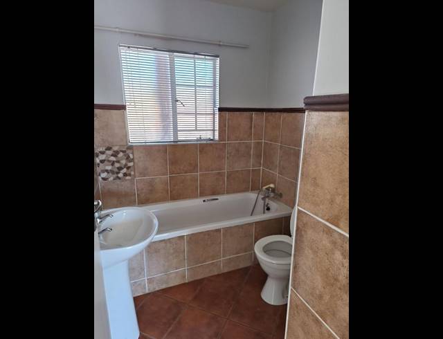 2 BEDROOM PROPERTY TO RENT IN OLYMPUS AH